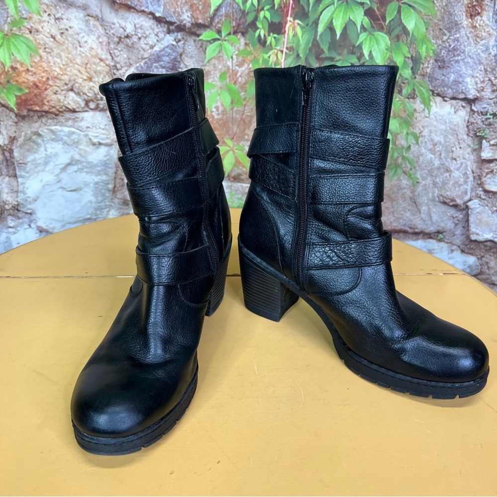 BOC Black Leather Mid Calf Buckle Boots, 9.5/41 EU - Picture 5 of 11